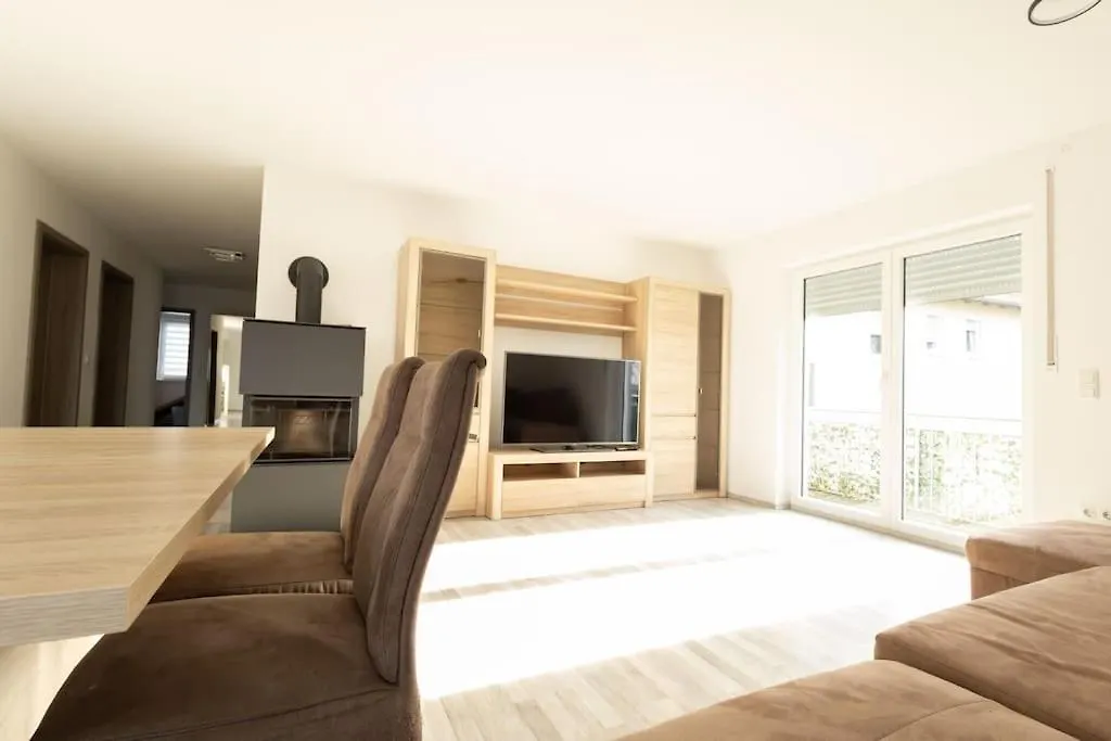 3-Bedroom Apartment With Garden Near Us Army Gate 1 Grafenwohr Γερμανία